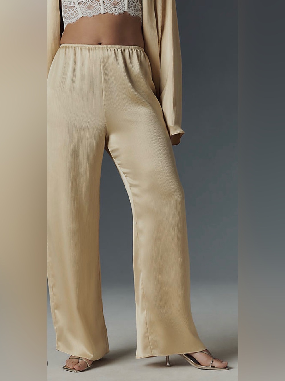 Relaxed Wide-Leg Satin Pants in Gold